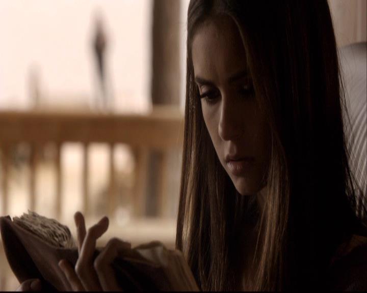 VampireDiariesWorld-dot-org_2x15TheDinnerParty0110.jpg