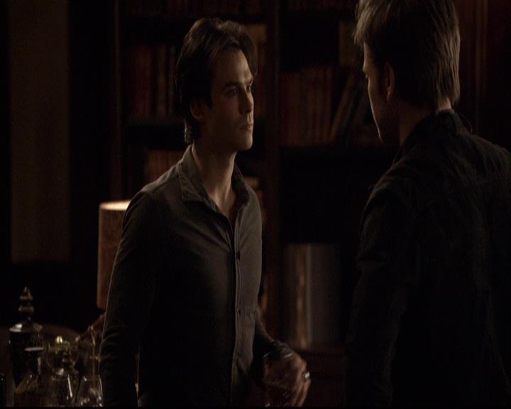 VampireDiariesWorld-dot-org_2x15TheDinnerParty0919.jpg
