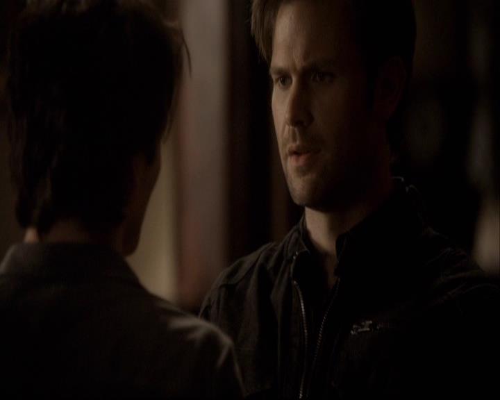 VampireDiariesWorld-dot-org_2x15TheDinnerParty0928.jpg