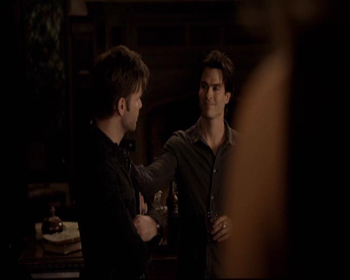 VampireDiariesWorld-dot-org_2x15TheDinnerParty0939.jpg