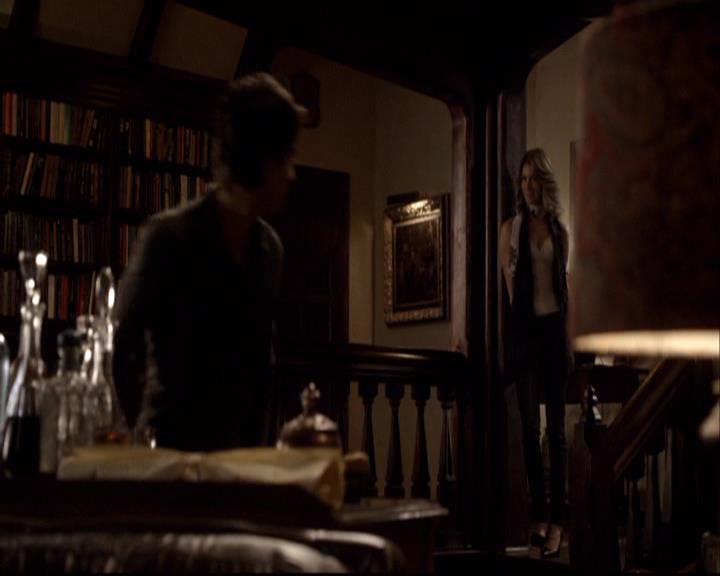 VampireDiariesWorld-dot-org_2x15TheDinnerParty0945.jpg