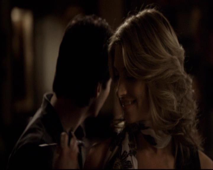 VampireDiariesWorld-dot-org_2x15TheDinnerParty0970.jpg