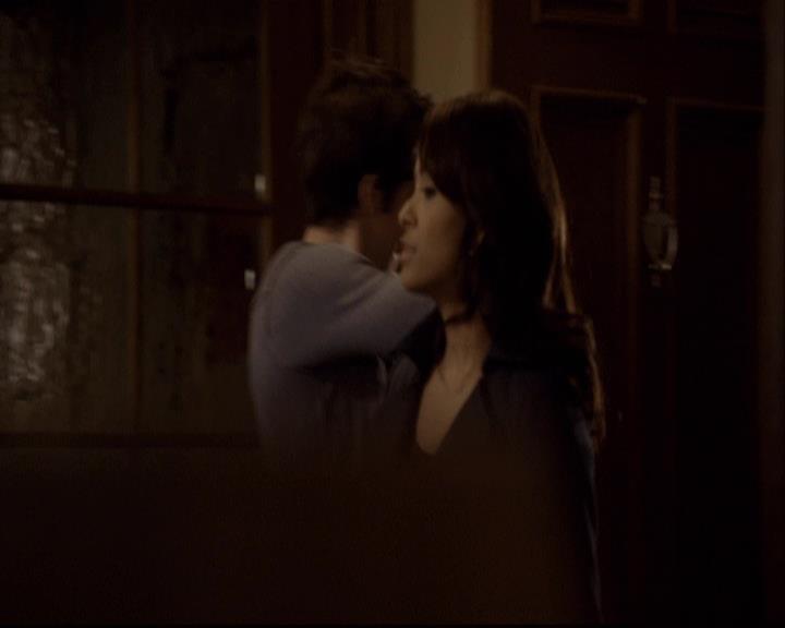 VampireDiariesWorld-dot-org_2x15TheDinnerParty1006.jpg