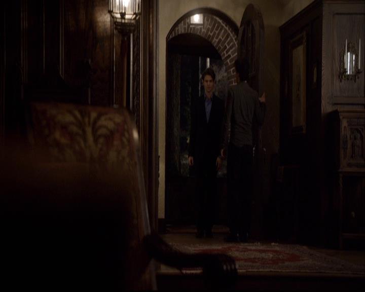 VampireDiariesWorld-dot-org_2x15TheDinnerParty1079.jpg