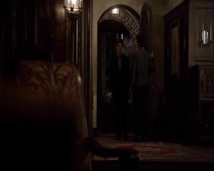 VampireDiariesWorld-dot-org_2x15TheDinnerParty1080.jpg