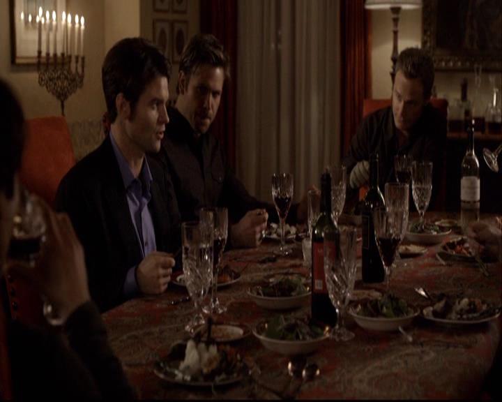VampireDiariesWorld-dot-org_2x15TheDinnerParty1107.jpg