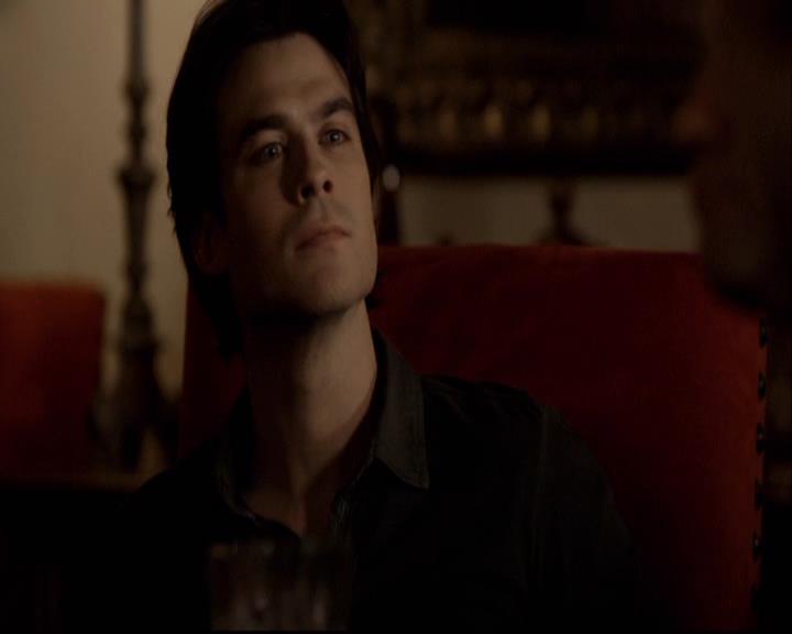 VampireDiariesWorld-dot-org_2x15TheDinnerParty1112.jpg