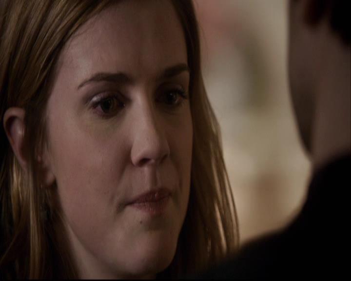 VampireDiariesWorld-dot-org_2x15TheDinnerParty2025.jpg