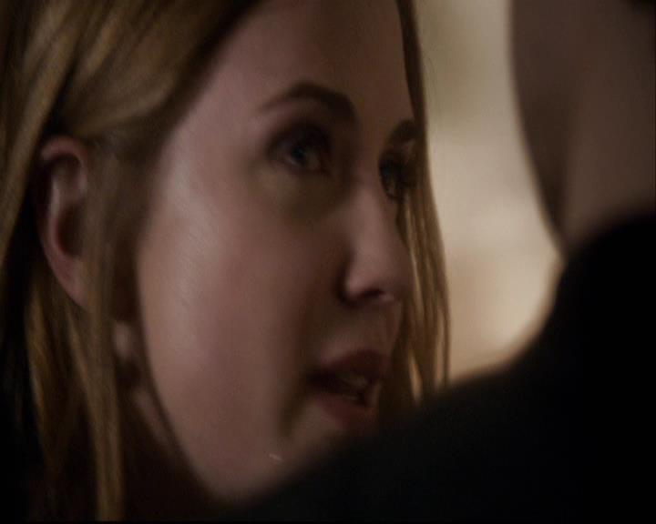 VampireDiariesWorld-dot-org_2x15TheDinnerParty2032.jpg