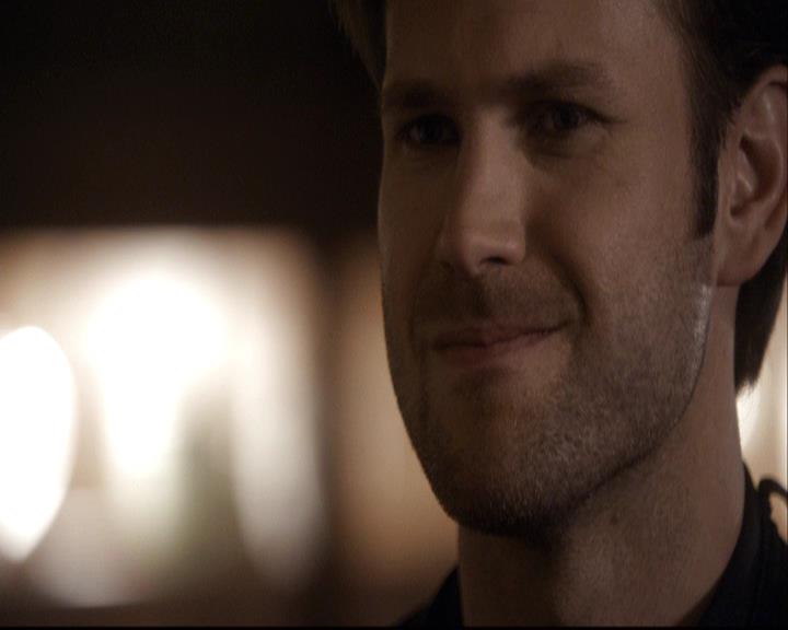 VampireDiariesWorld-dot-org_2x15TheDinnerParty2042.jpg