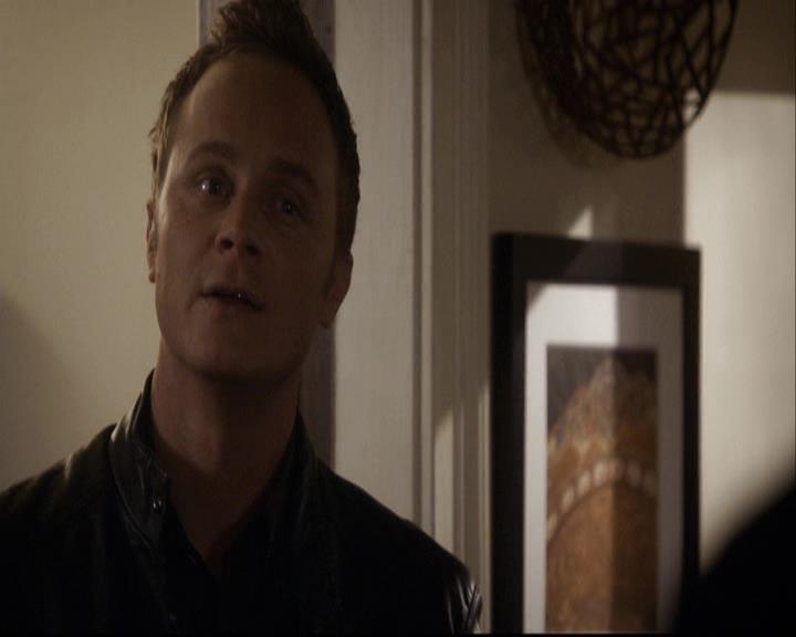 VampireDiariesWorld-dot-org_2x15TheDinnerParty2049.jpg