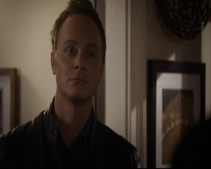 VampireDiariesWorld-dot-org_2x15TheDinnerParty2055.jpg