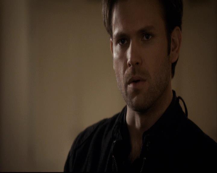 VampireDiariesWorld-dot-org_2x15TheDinnerParty2066.jpg