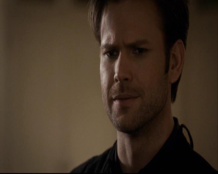 VampireDiariesWorld-dot-org_2x15TheDinnerParty2071.jpg
