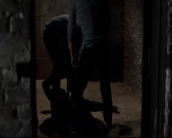 VampireDiariesWorld-dot-org_2x15TheDinnerParty2084.jpg