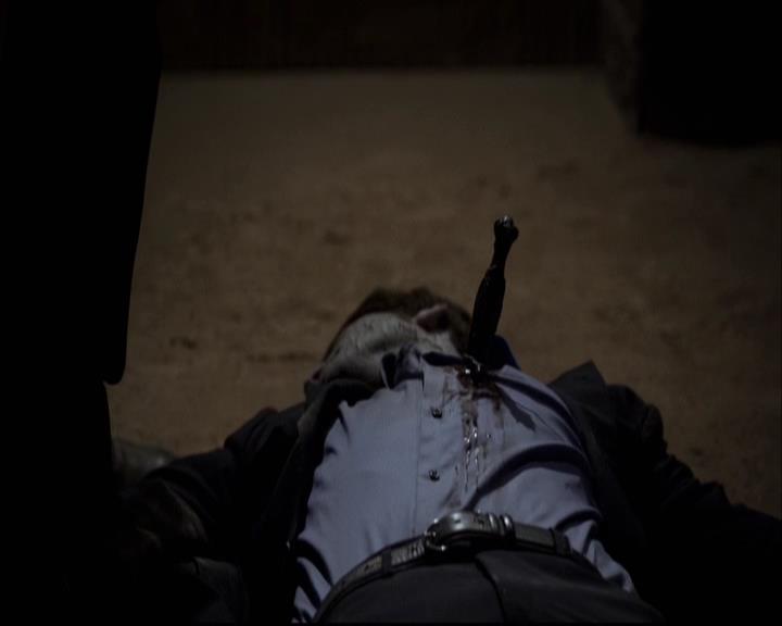 VampireDiariesWorld-dot-org_2x15TheDinnerParty2102.jpg