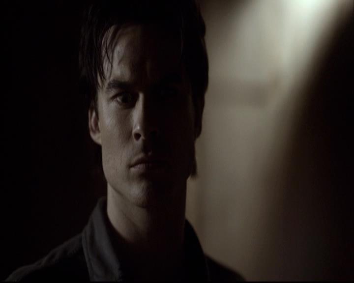 VampireDiariesWorld-dot-org_2x15TheDinnerParty2120.jpg