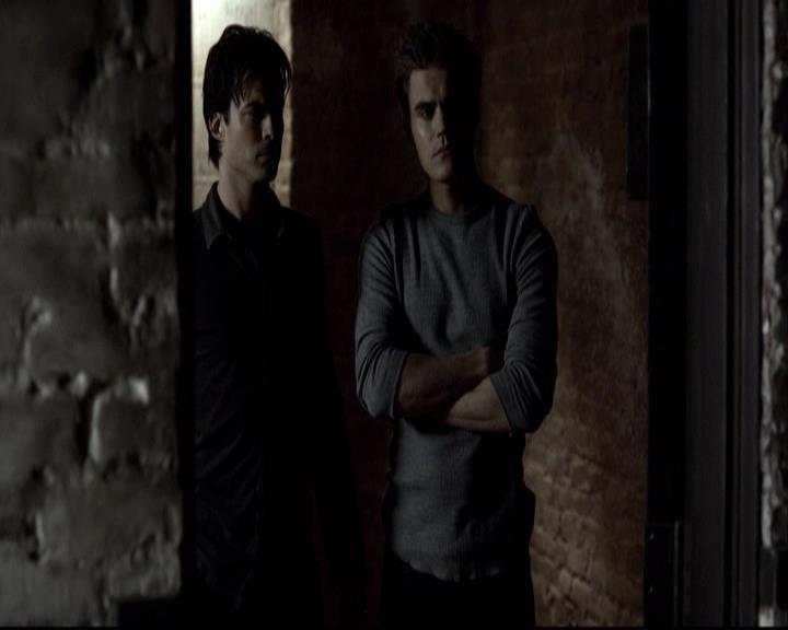 VampireDiariesWorld-dot-org_2x15TheDinnerParty2132.jpg