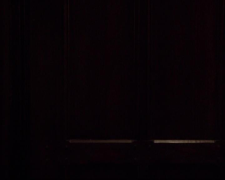 VampireDiariesWorld-dot-org_2x15TheDinnerParty2210.jpg