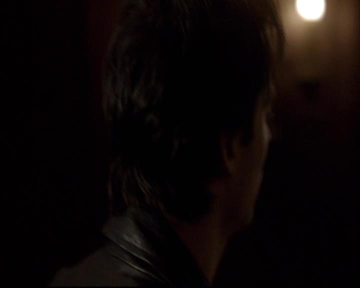 VampireDiariesWorld-dot-org_2x15TheDinnerParty2216.jpg