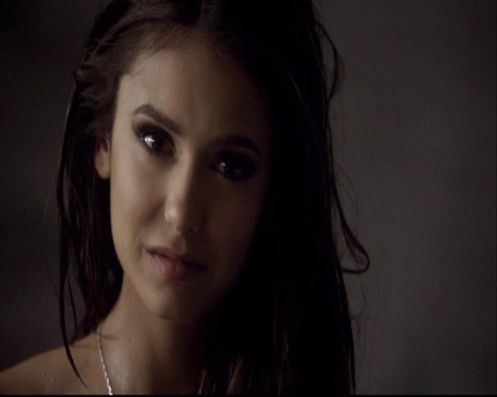 VampireDiariesWorld-dot-org_2x15TheDinnerParty2253.jpg