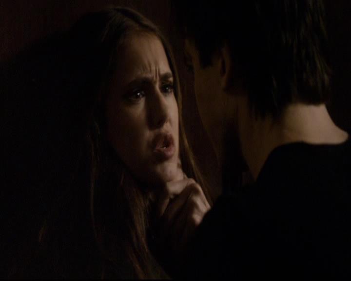 VampireDiariesWorld-dot-org_2x16TheHouseGuest0032.jpg