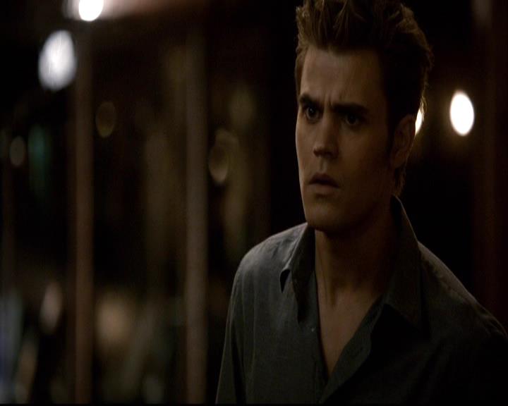 VampireDiariesWorld-dot-org_2x16TheHouseGuest0053.jpg