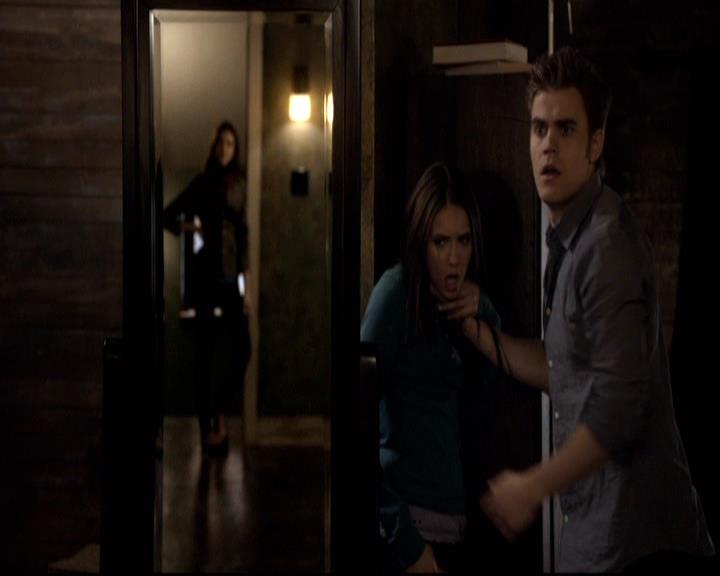 VampireDiariesWorld-dot-org_2x16TheHouseGuest0065.jpg