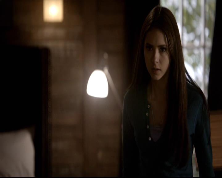 VampireDiariesWorld-dot-org_2x16TheHouseGuest0081.jpg