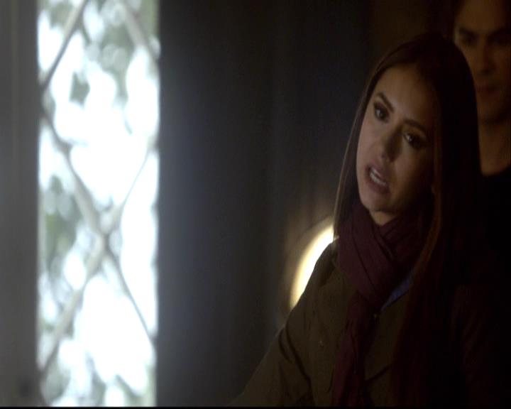 VampireDiariesWorld-dot-org_2x16TheHouseGuest0091.jpg