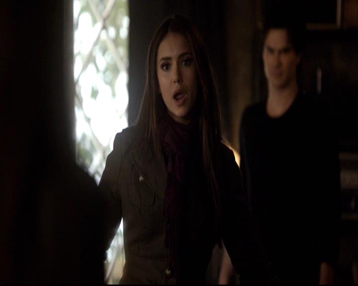 VampireDiariesWorld-dot-org_2x16TheHouseGuest0098.jpg