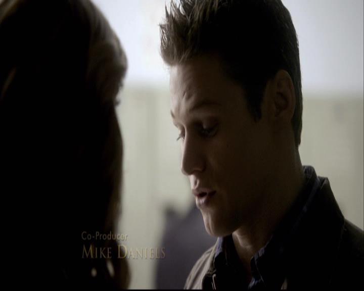 VampireDiariesWorld-dot-org_2x16TheHouseGuest0169.jpg