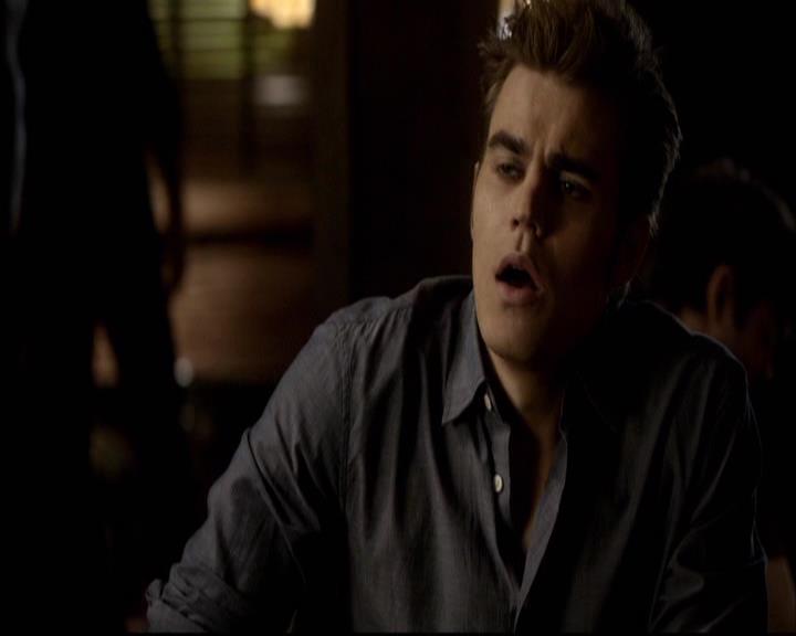 VampireDiariesWorld-dot-org_2x16TheHouseGuest0422.jpg