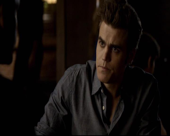 VampireDiariesWorld-dot-org_2x16TheHouseGuest0424.jpg