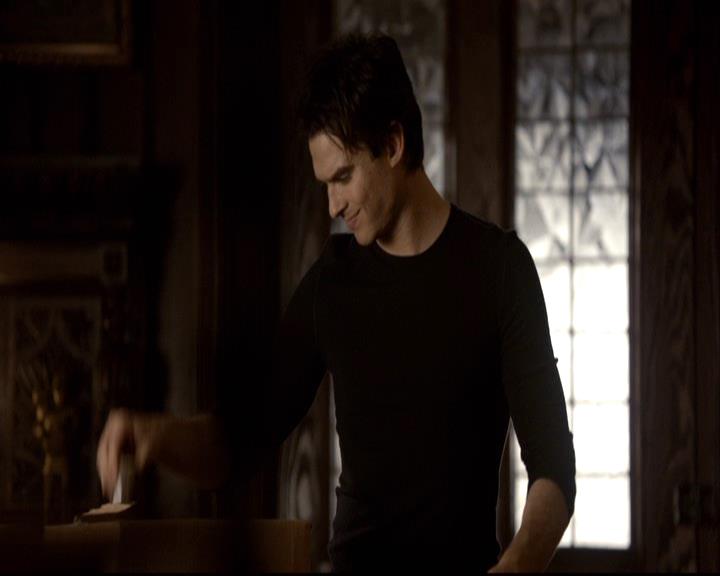 VampireDiariesWorld-dot-org_2x16TheHouseGuest0461.jpg