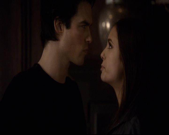 VampireDiariesWorld-dot-org_2x16TheHouseGuest0491.jpg