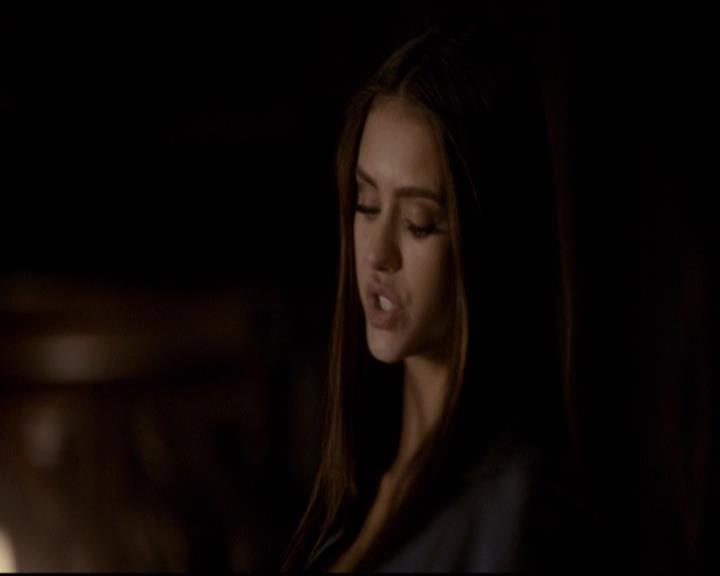 VampireDiariesWorld-dot-org_2x16TheHouseGuest0495.jpg