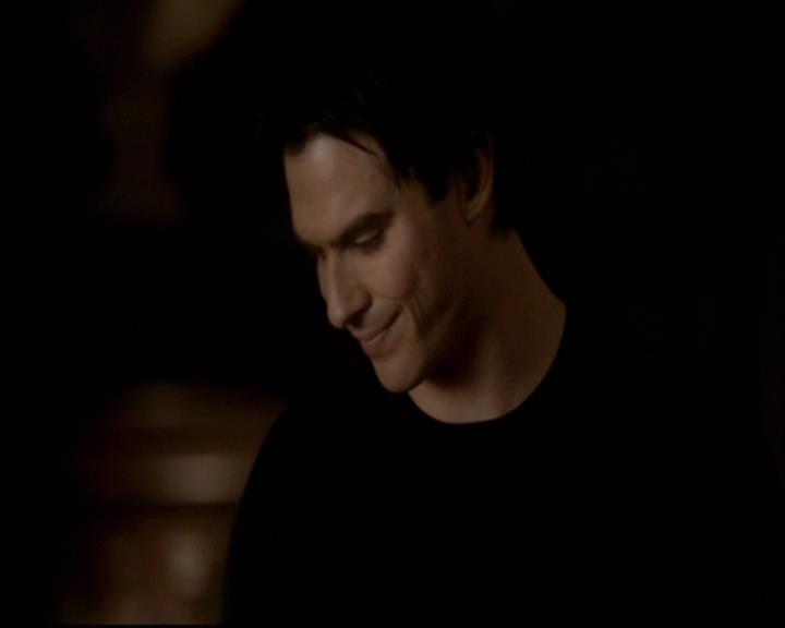 VampireDiariesWorld-dot-org_2x16TheHouseGuest0503.jpg