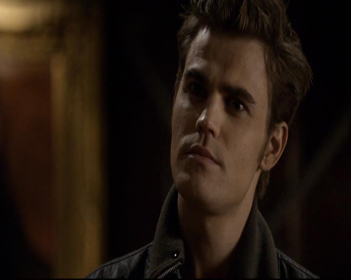 VampireDiariesWorld-dot-org_2x16TheHouseGuest0534.jpg