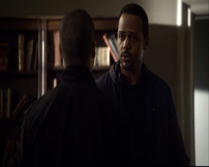VampireDiariesWorld-dot-org_2x16TheHouseGuest0548.jpg