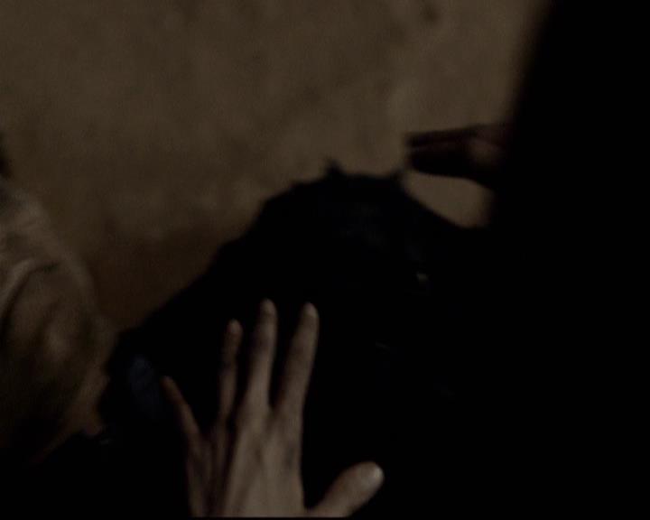 VampireDiariesWorld-dot-org_2x16TheHouseGuest0874.jpg