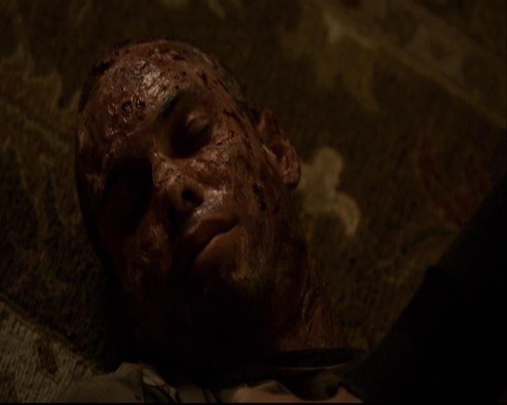 VampireDiariesWorld-dot-org_2x16TheHouseGuest0954.jpg