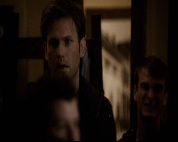 VampireDiariesWorld-dot-org_2x16TheHouseGuest0992.jpg