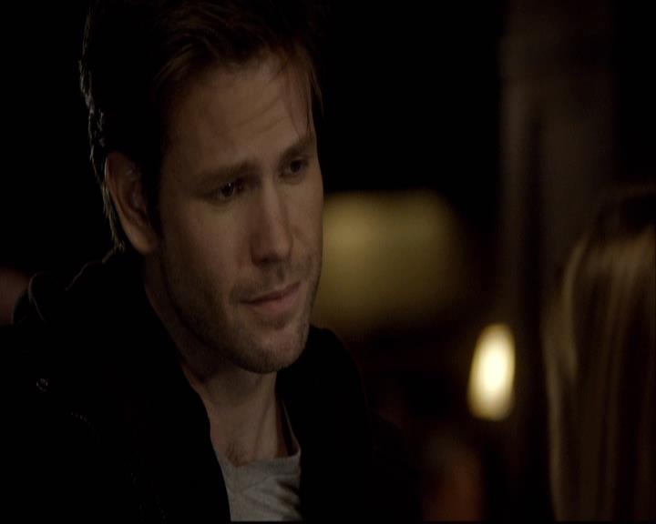 VampireDiariesWorld-dot-org_2x16TheHouseGuest1036.jpg