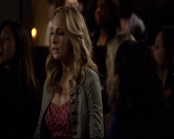 VampireDiariesWorld-dot-org_2x16TheHouseGuest1047.jpg