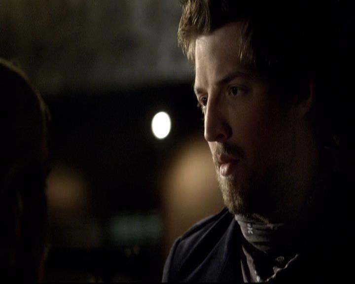 VampireDiariesWorld-dot-org_2x16TheHouseGuest1128.jpg