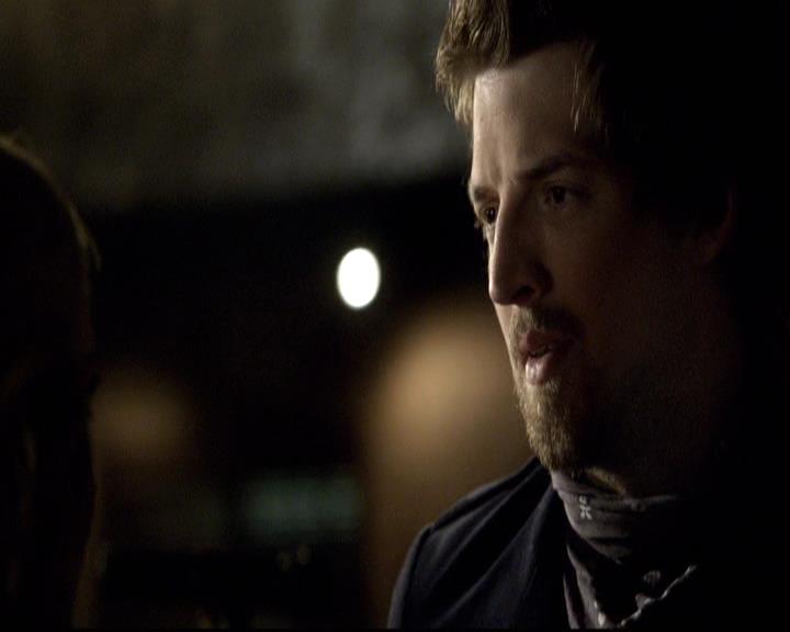 VampireDiariesWorld-dot-org_2x16TheHouseGuest1129.jpg