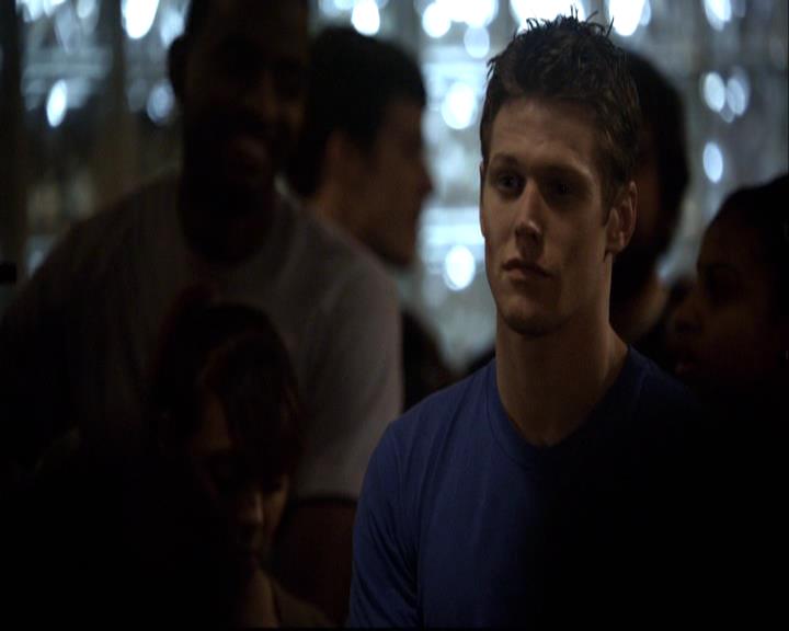 VampireDiariesWorld-dot-org_2x16TheHouseGuest1135.jpg