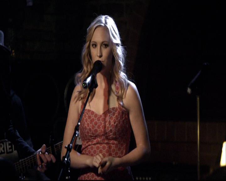 VampireDiariesWorld-dot-org_2x16TheHouseGuest1140.jpg
