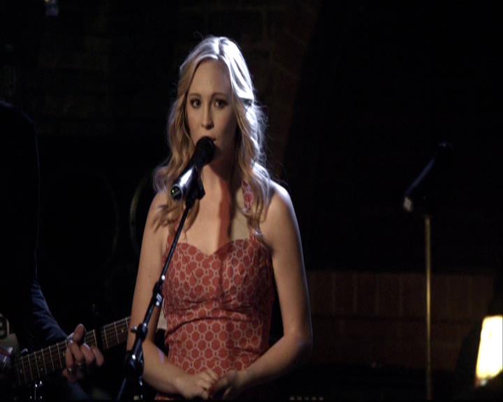 VampireDiariesWorld-dot-org_2x16TheHouseGuest1143.jpg